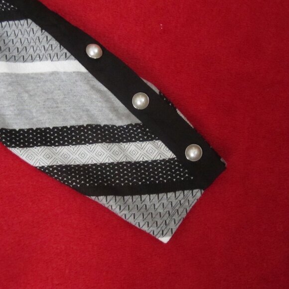Women's Top LAUNDRY by Shelli Segal Size S/P/CH Black, Gray, White - Picture 5 of 8